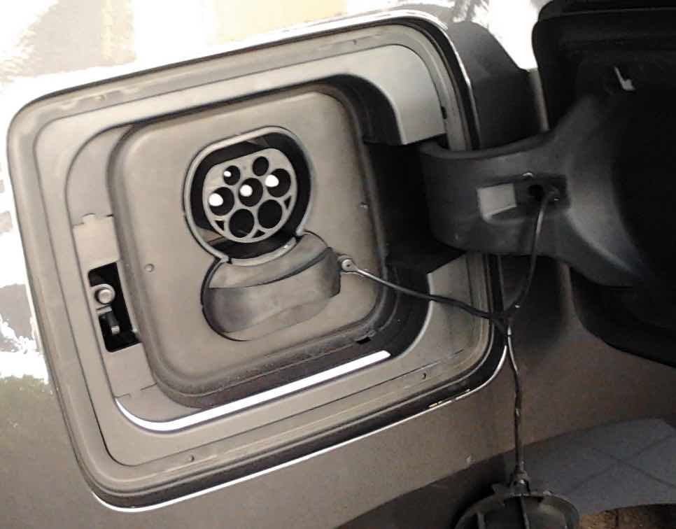 Type 2 male vehicle inlet for electric charging; the closed bottom portion of the inlet covers the two DC pins used for CCS Combo 2